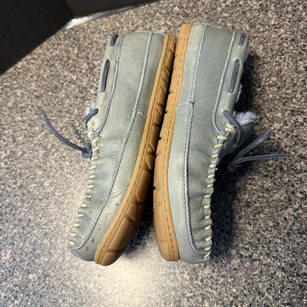 LL Bean Wicked Good Slippers Womens 8 Blue Gray Suede Moccasins Shearling Lined - Picture 6 of 15